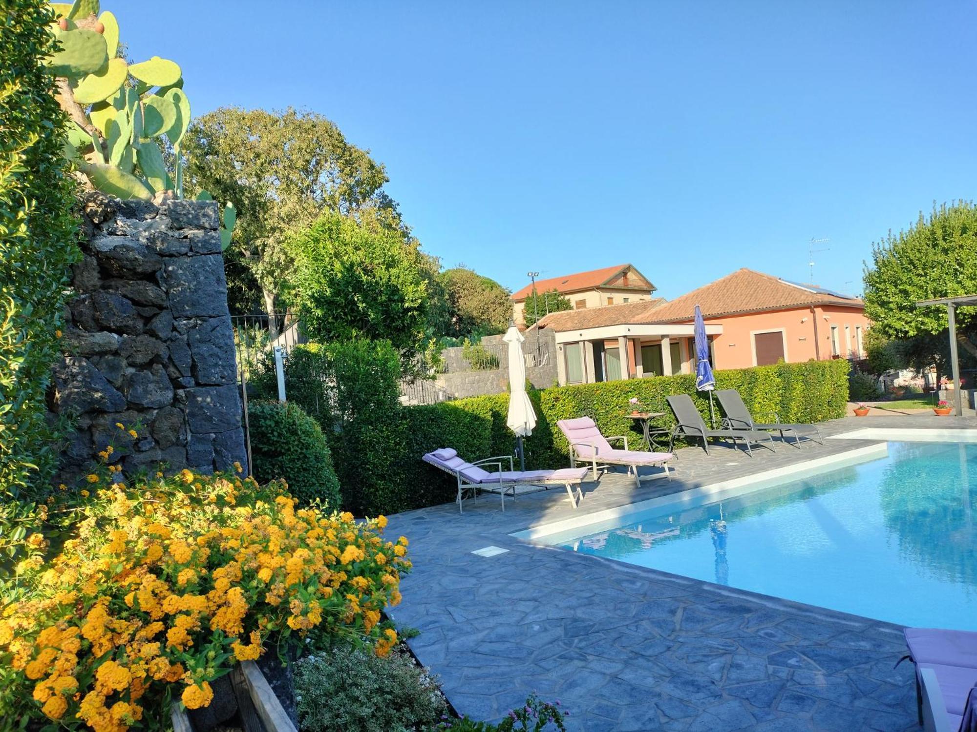 La Casa Dell'Alloro Zafferana Etnea Exteriér fotografie