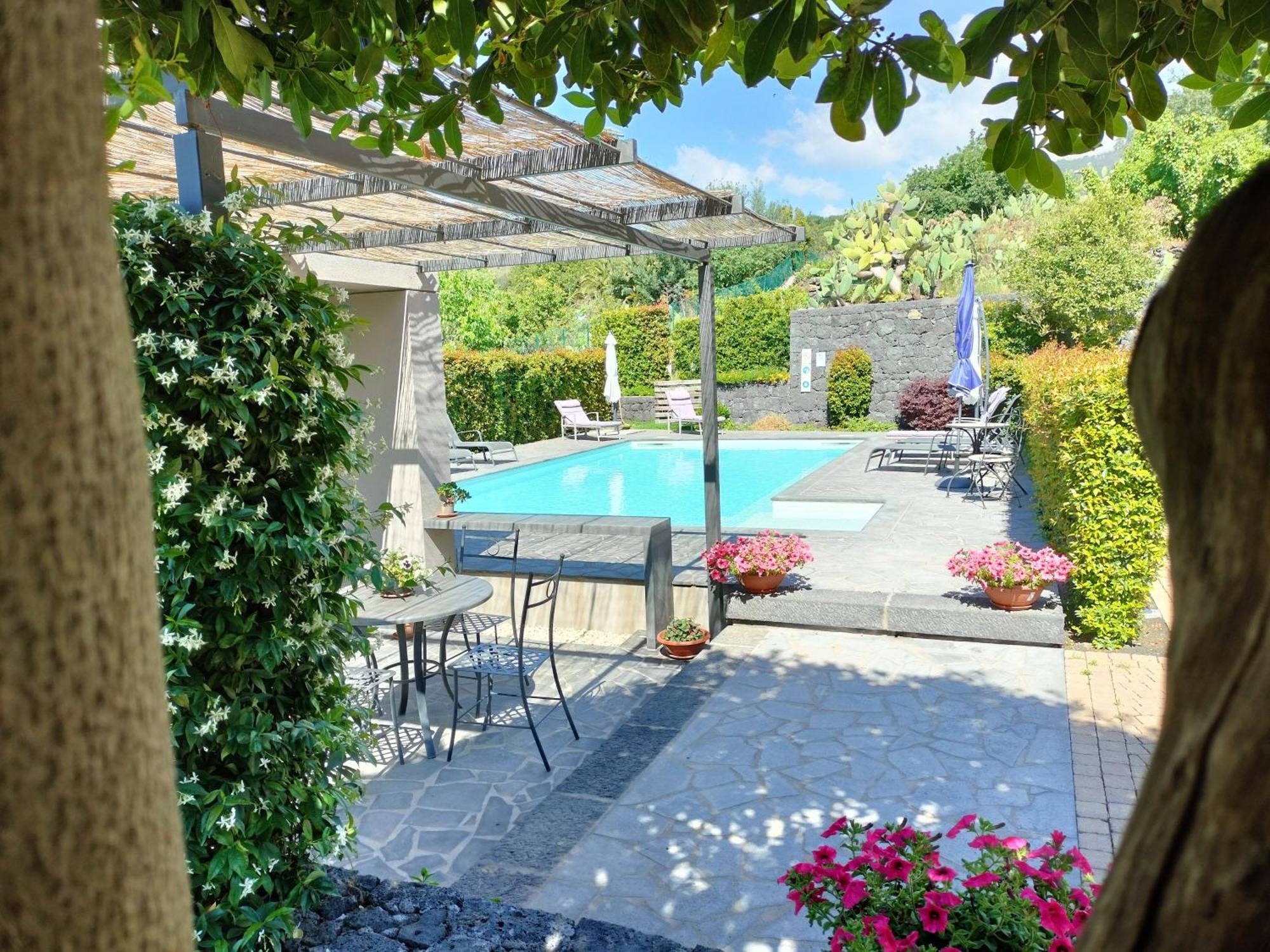 La Casa Dell'Alloro Zafferana Etnea Exteriér fotografie