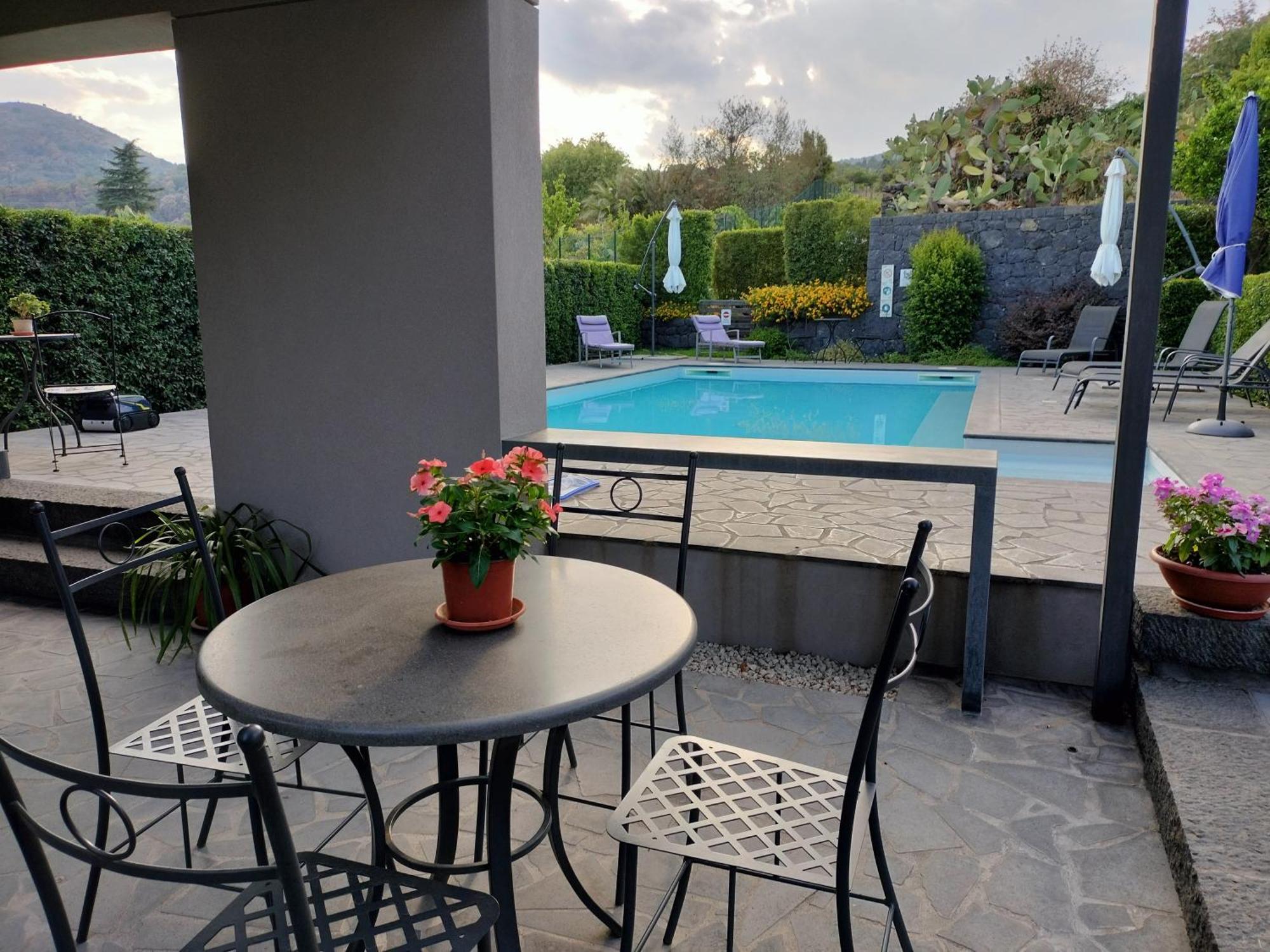 La Casa Dell'Alloro Zafferana Etnea Exteriér fotografie